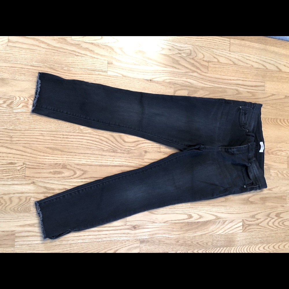 Black skinny jeans